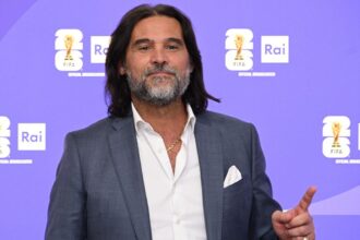 Spagna-Argentina, Adani senza voce o costretto ad abbassare i toni? I dubbi del web. Gaffe di Rimedio sull'inno spagnolo