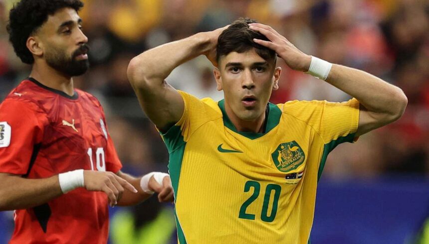 accusa gravissima per l’attaccante che ha preferito i Socceroos all’Italia