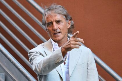 50 milioni di euro per 21 partite. L’addio “via pec” è una macchia da cancellare