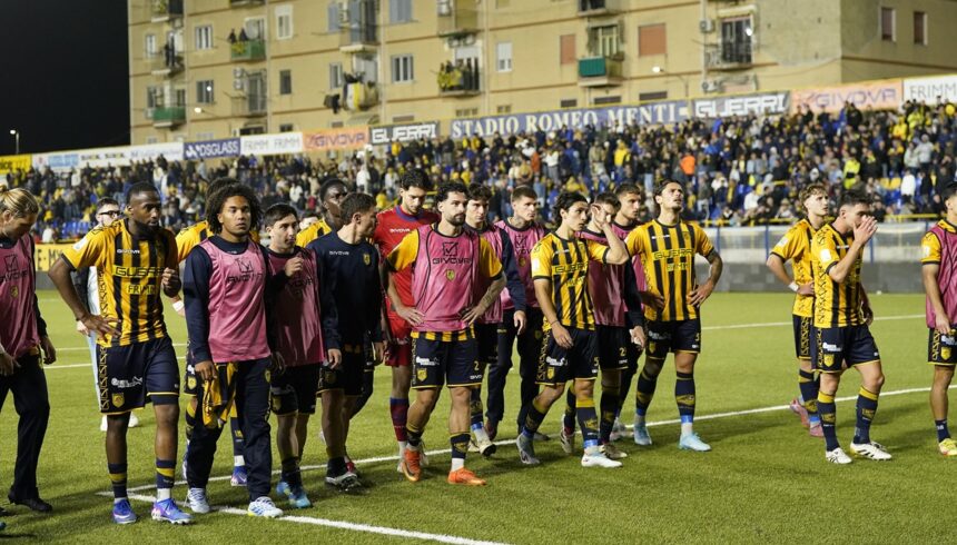 le scadenze per ricapitalizzazione e iscrizione in Serie B. Bari spera nel ripescaggio