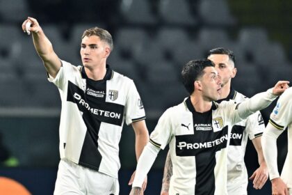 Kolo Muani resta in orbita, il Besiktas molla Vlahovic che torna a bussare