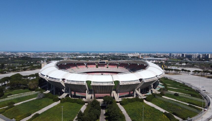 ultimatum del sindaco Leccese e Altamura nega lo stadio