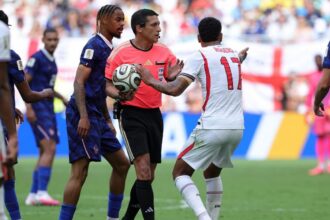 dieci gol, due reti annullate, succede di tutto, Mbappè da 10