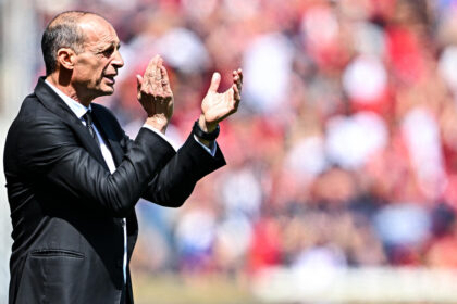 Napoli: Allegri, 'Inter favorita ma 8 squadre lotteranno per le posizioni di vertice' - Calcio