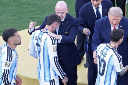 Anche la federcalcio argentina si schiera con Infantino - Calcio