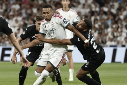 Una tripletta di Mbappé trascina il Real Madrid - Calcio
