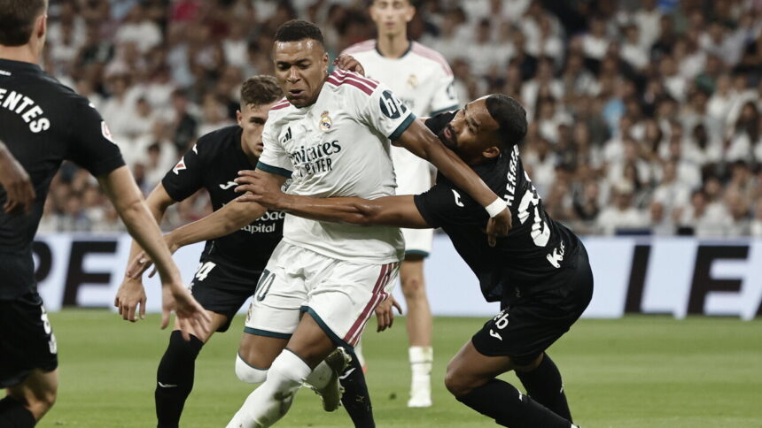 Una tripletta di Mbappé trascina il Real Madrid - Calcio