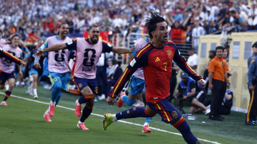 Calcio: Ferran Torres dal Barca al Psg per 50 milioni - Calcio