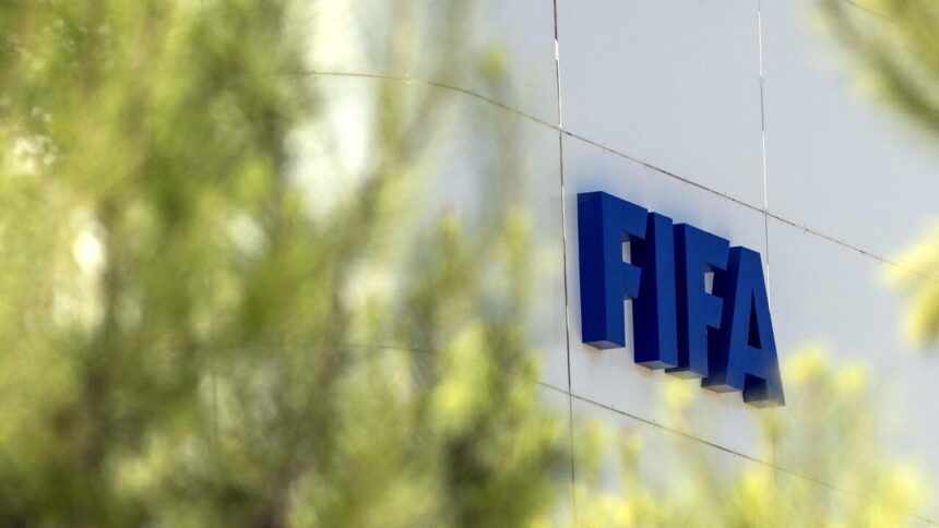 La Fifa difende Infantino: 'Qualcuno vuole indebolire noi e il presidente' - Calcio