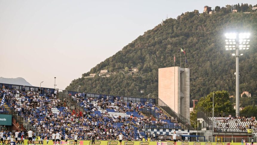 Como, il caso abbonamenti: ecco cosa rischiano i tifosi se non vanno allo stadio