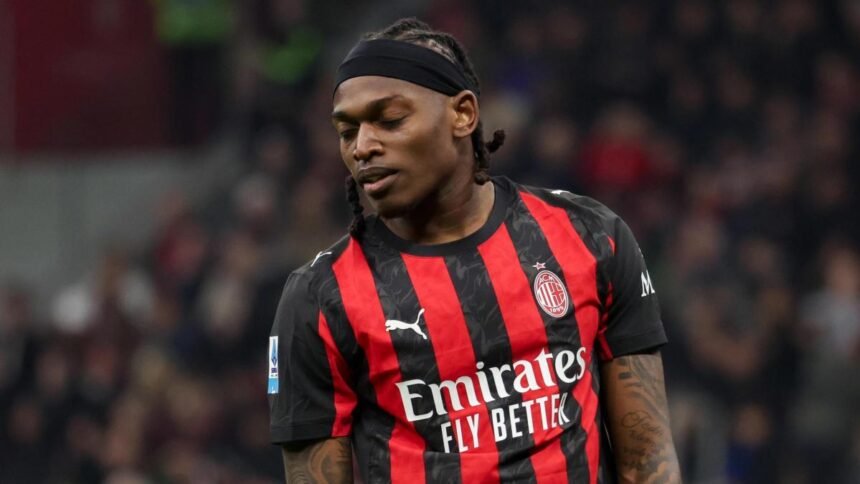 Leao deve scegliere tra Aston Villa e Galatasaray. L'ingaggio fa la differenza