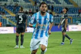 Brambilla sorride, il Novara chiede due rigori. Il Pescara festeggia con l'ex Inter