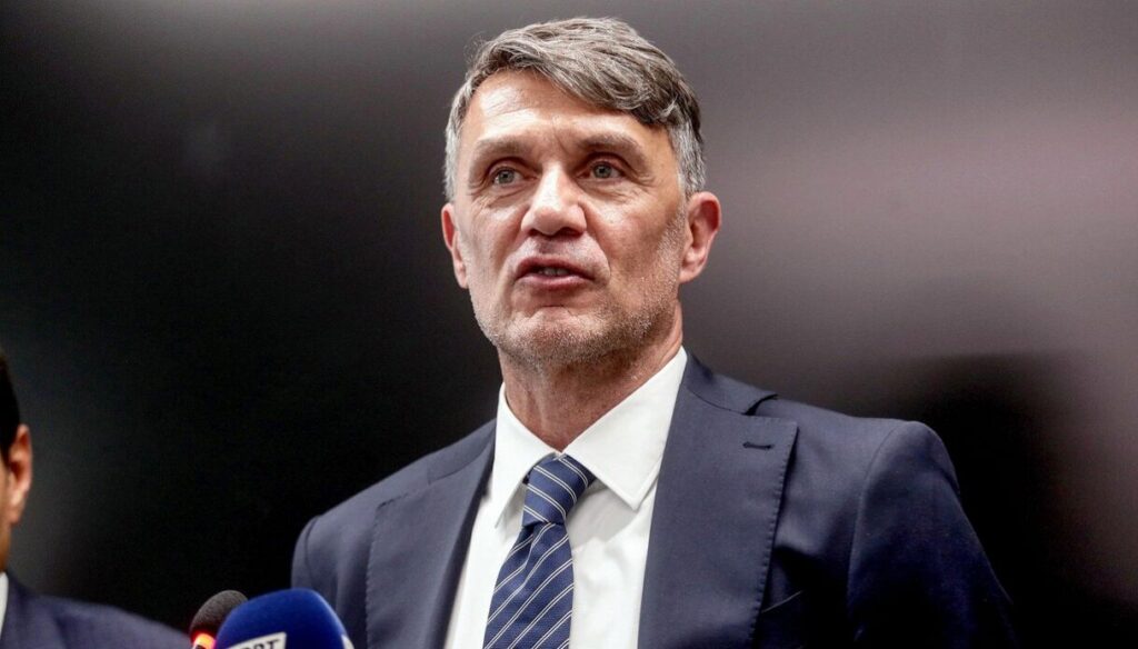 Italia, Maldini rompe il silenzio su Pirlo, la verità su Guardiola, il no a Mancini e Conte, la bordata a Malagò