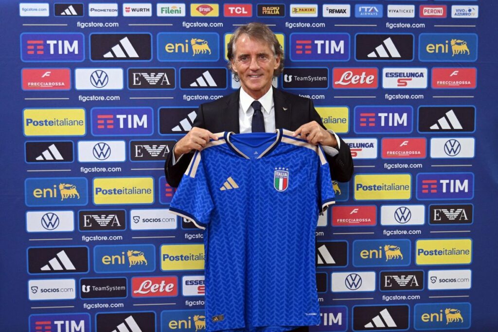 Oriali team manager, c'è anche Bonucci, ma sul web infuria la polemica