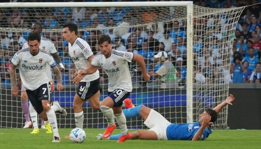 l’arbitro smorza l’urlo del Maradona al 95’, cosa è successo tra gol annullati e rigore negato