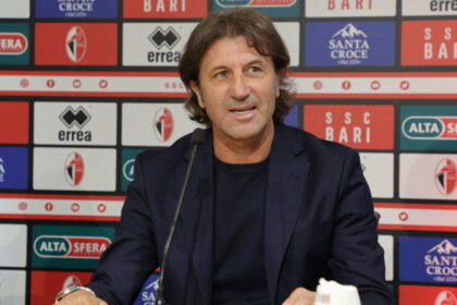 gelo al San Nicola, De Laurentiis contestato